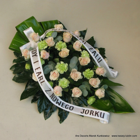 Floret z róż i goździków PF-18-08 Floret z róż i goździków PF-18-08