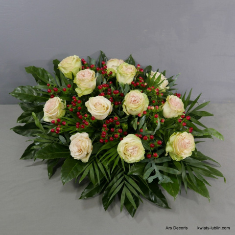 Floret z róż i hiperikum ..................... 3 wielkości Floret z róż i hiperikum ..................... 3 wielkości