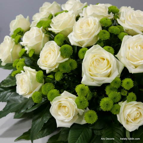 Floret z róż i santini ........................... 3 wielkości Floret z róż i santini ........................... 3 wielkości