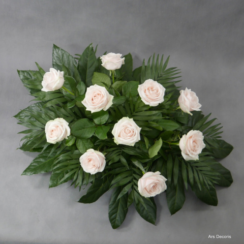 Floret z róż ...................................... do wyboru kolor róż i 3 wielkości Floret z róż ...................................... do wyboru kolor róż i 3 wielkości