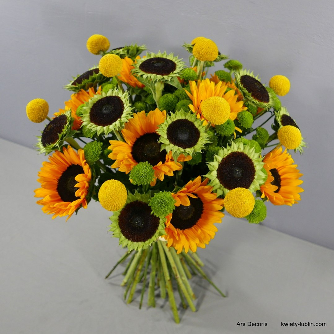 Bukiet inwencja florysty .................. wybór ceny od 300zł do 1000 zł Bukiet inwencja florysty .................. wybór ceny od 300zł do 1000 zł